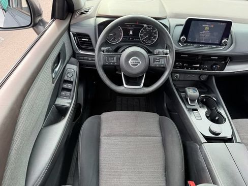 Used 2021 Nissan Rogue SV AWD/4WD image 13