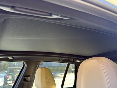 Used 2024 BMW X3 sDrive30i w/ Convenience Package image 9