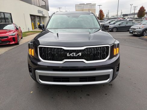 New 2025 Kia Telluride EX image 3
