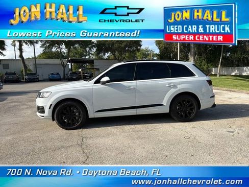 Used 2017 Audi Q7 3.0T Prestige AWD/4WD image 4