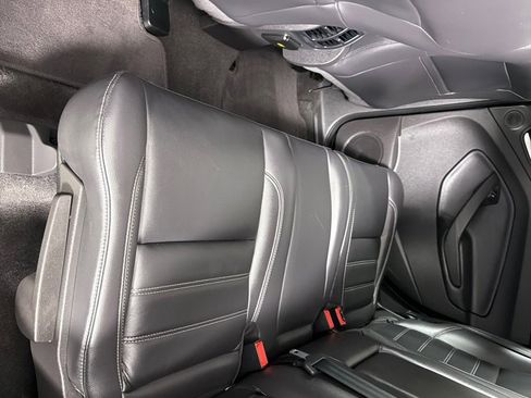 Used 2019 Ford Escape Titanium AWD/4WD image 18