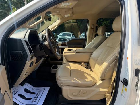 Used 2019 Ford F150 4x4 SuperCrew image 12