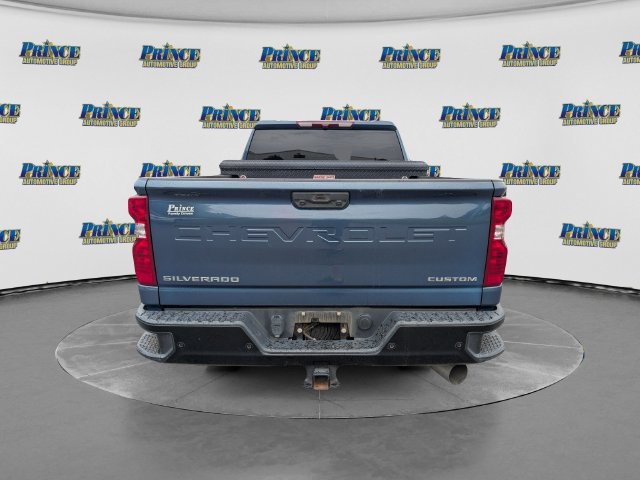 Used 2024 Chevrolet Silverado 2500 Custom w/ Custom Value Package AWD/4WD image 4