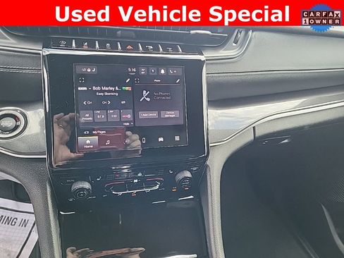 Used 2023 Jeep Grand Cherokee L Laredo AWD/4WD image 7