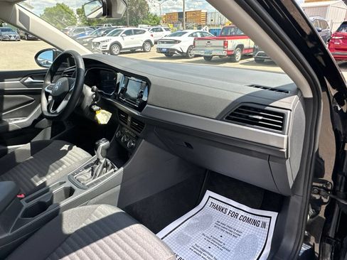 Used 2024 Volkswagen Jetta S FWD image 33