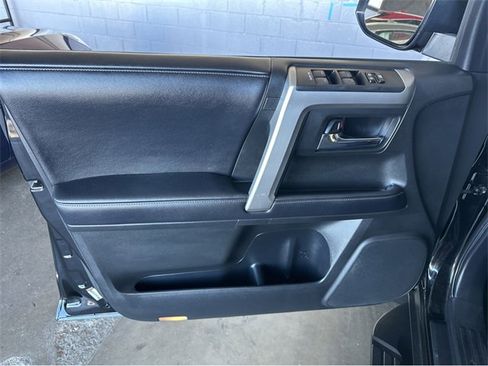 Used 2019 Toyota 4Runner SR5 image 11