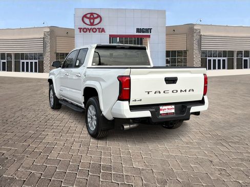 New 2026 Toyota Tacoma SR5 image 4