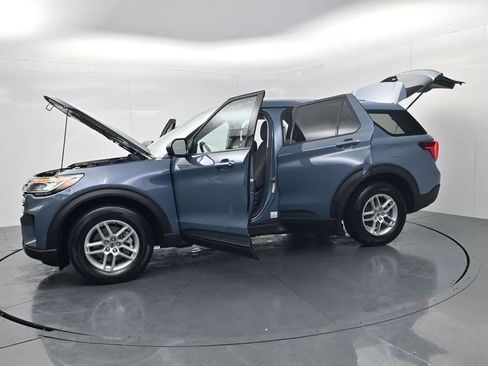 Used 2026 Ford Explorer Active image 65