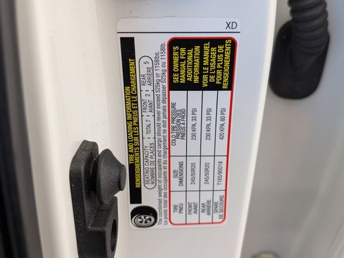 Used 2022 Subaru Ascent Limited w/ Technology Package image 41