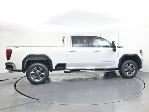New 2026 GMC Sierra 3500 SLE w/ SLE Value Package image 6