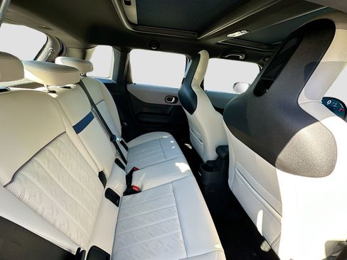 Used 2025 MINI Cooper S image 30