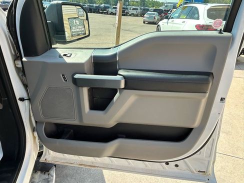 Used 2018 Ford F150 XLT w/ XTR Package AWD/4WD image 18