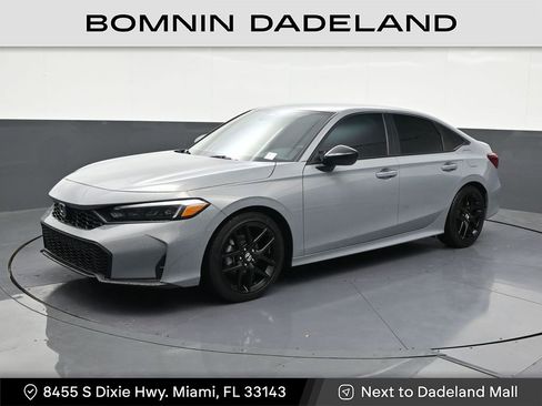 Used 2025 Honda Civic Sport image 1