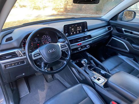 Used 2020 Kia Telluride S image 13