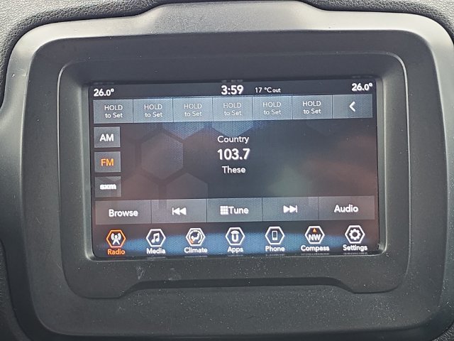 Used 2019 Jeep Renegade Latitude w/ Popular Equipment Group FWD image 21