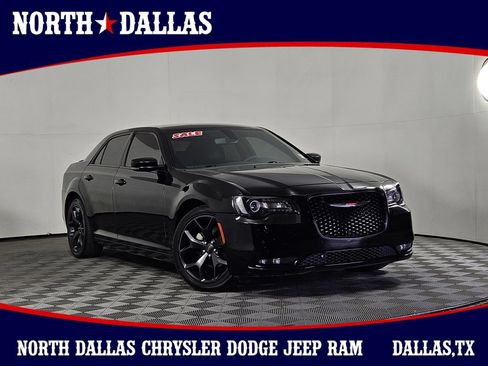 Used 2023 Chrysler 300 S RWD image 1