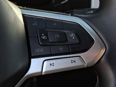 Certified 2023 Volkswagen Atlas SE w/ Panoramic Sunroof Package image 18