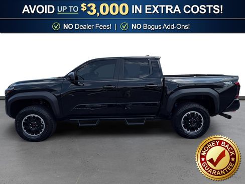 Used 2024 Toyota Tacoma TRD Off-Road AWD/4WD image 2