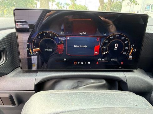 Used 2025 Ford Mustang GT RWD image 15