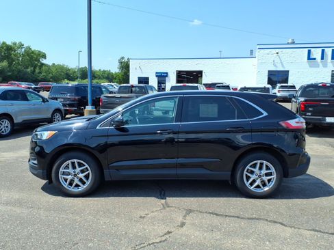 Certified 2024 Ford Edge SEL AWD/4WD image 2