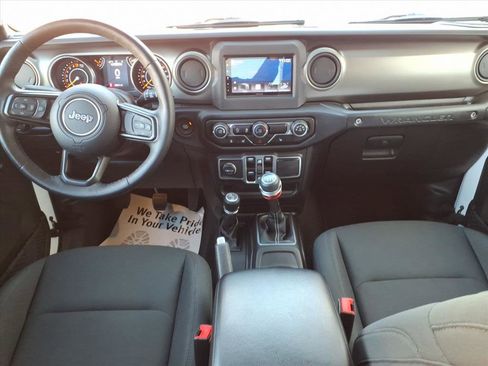 Used 2018 Jeep Wrangler Unlimited Sport S image 11