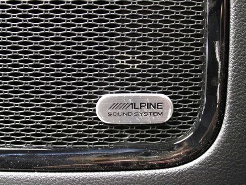 New 2026 Jeep Compass Limited w/ Sun, Sound & Navigation Group image 30