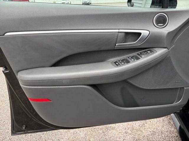 Used 2023 Hyundai Sonata SEL Plus w/ Preferred Accessory Package FWD image 23