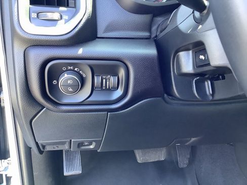 Used 2022 RAM 3500 Laramie image 15