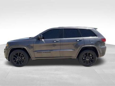 Used 2021 Jeep Grand Cherokee Laredo X AWD/4WD image 6