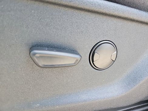 Used 2025 Ford F150 XLT w/ Equipment Group 301A Standard image 14