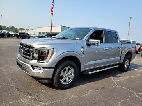 Used 2022 Ford F150 Lariat w/ Equipment Group 502A High image 3