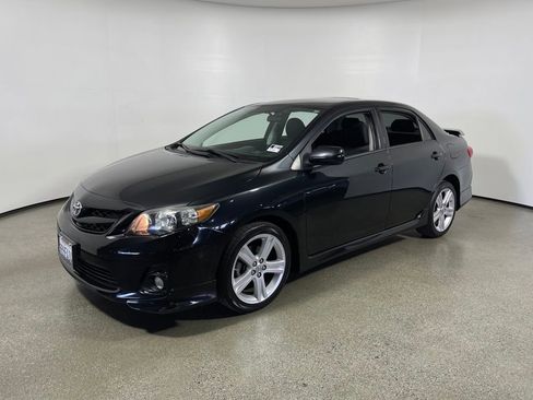 Used 2013 Toyota Corolla S w/ Premium Complete Pkg image 7