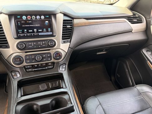 Used 2019 GMC Yukon Denali w/ Open Road Package AWD/4WD image 19