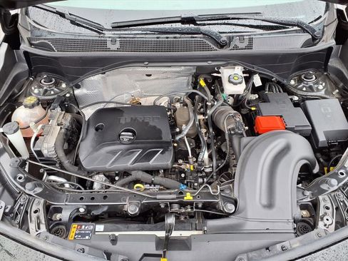 Certified 2023 Buick Encore GX Select w/ Sport Touring Package image 31