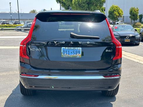 Certified 2025 Volvo XC90 B6 Plus image 5