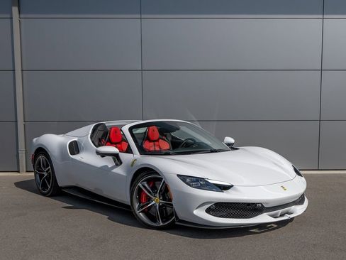 Certified 2025 Ferrari 296 GTS image 6