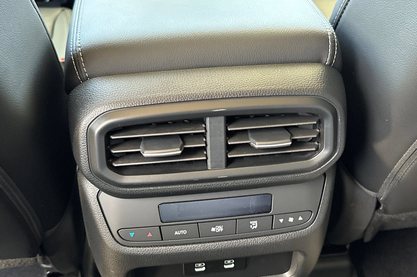 New 2026 Honda Pilot Touring image 29