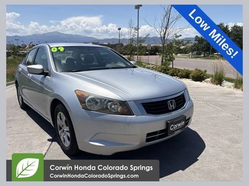 Used 2009 Honda Accord LX-P image 1
