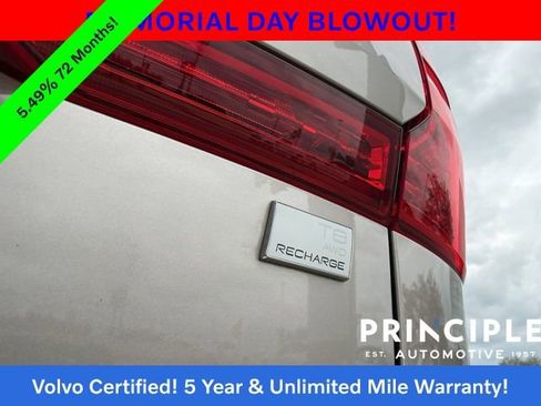 Certified 2023 Volvo XC60 T8 Plus w/ Protection Package Premier AWD/4WD image 16