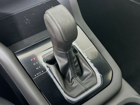 New 2025 Subaru Forester Limited image 22