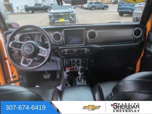 Used 2021 Jeep Gladiator Rubicon image 10