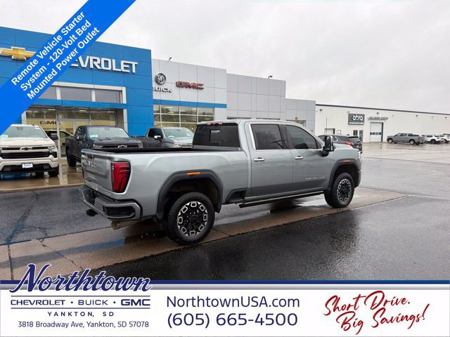 Used 2024 GMC Sierra 2500 Denali Ultimate AWD/4WD image 9