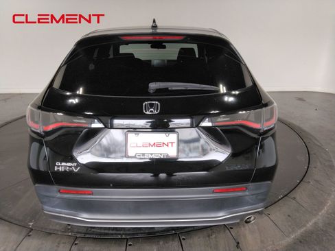 Used 2023 Honda HR-V Sport image 7