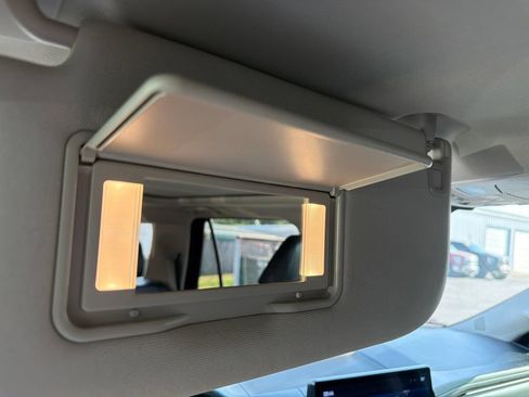 Used 2022 Ford Expedition XLT RWD image 43