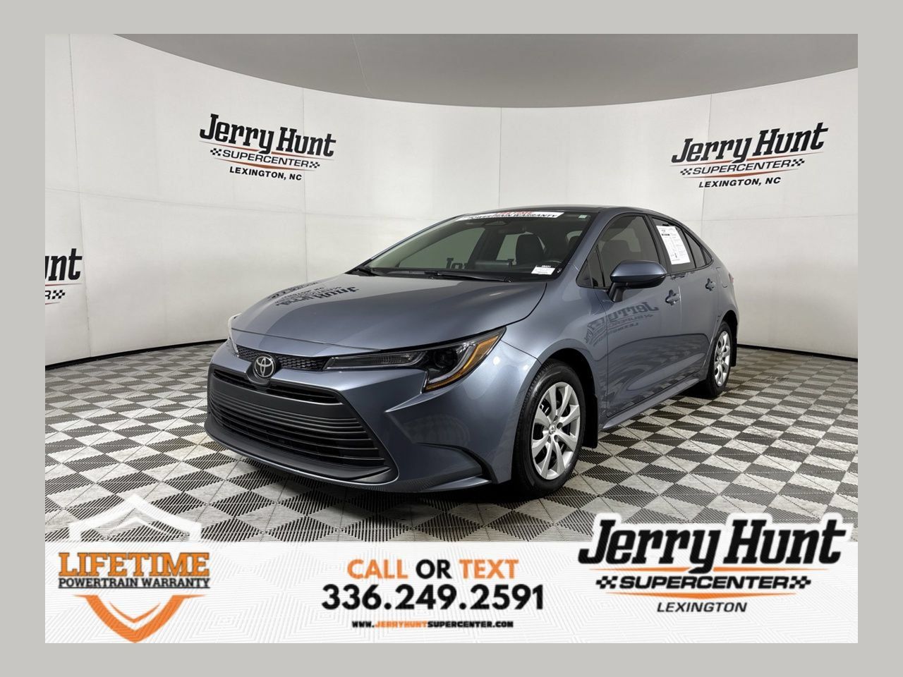 Used 2026 Toyota Corolla LE FWD image 1