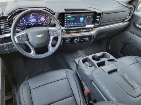 Used 2024 Chevrolet Silverado 1500 LT w/ Protection Package AWD/4WD image 30