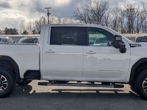Certified 2025 GMC Sierra 2500 SLE AWD/4WD image 7