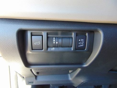 New 2026 Subaru Forester Premium AWD/4WD image 18