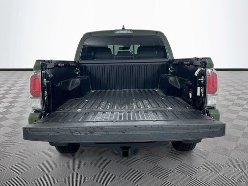 Used 2021 Toyota Tacoma TRD Sport w/ Technology Package AWD/4WD image 27