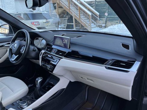 Used 2018 BMW X1 xDrive28i w/ Premium Package image 29